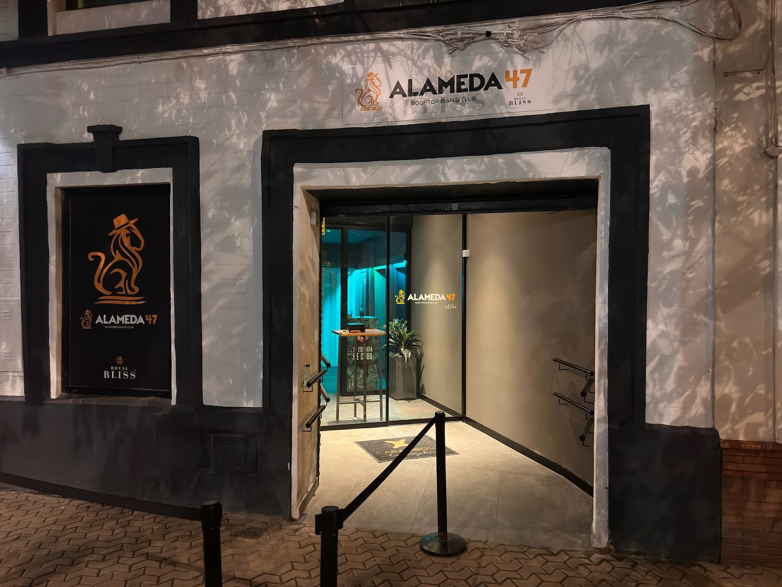 Alameda 47 Rooftop Bar & Club, rooftop in Seville — photo 3