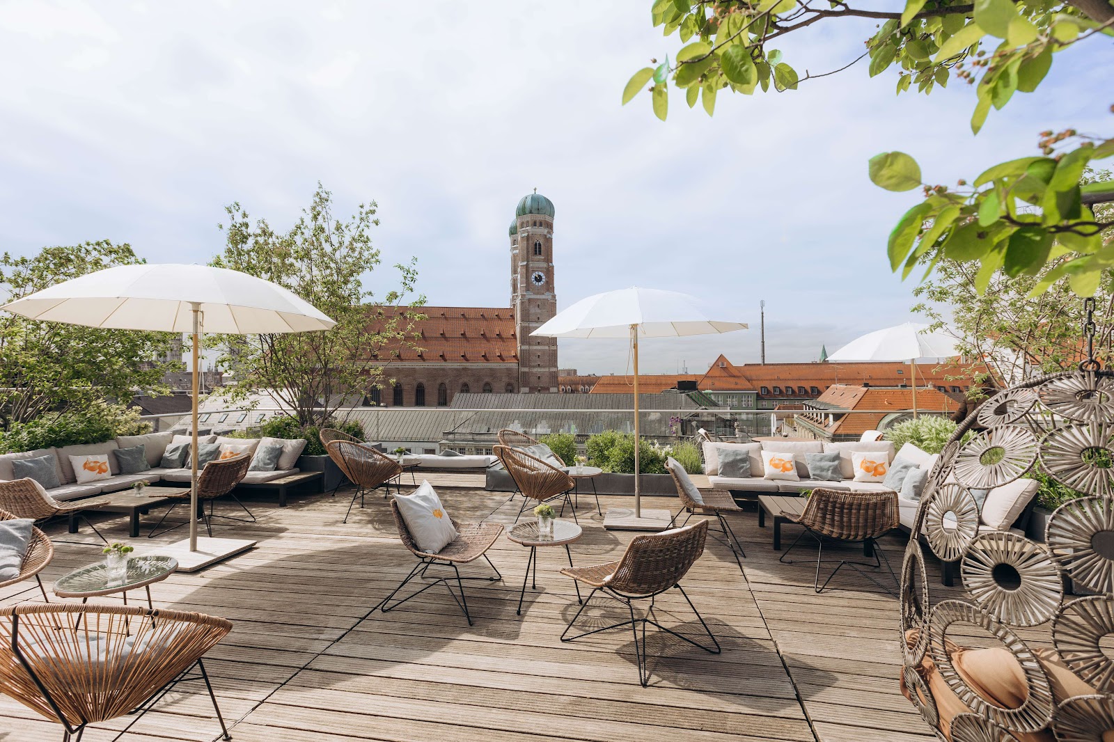 Blue Spa Dachterrasse, rooftop bar in Munich
