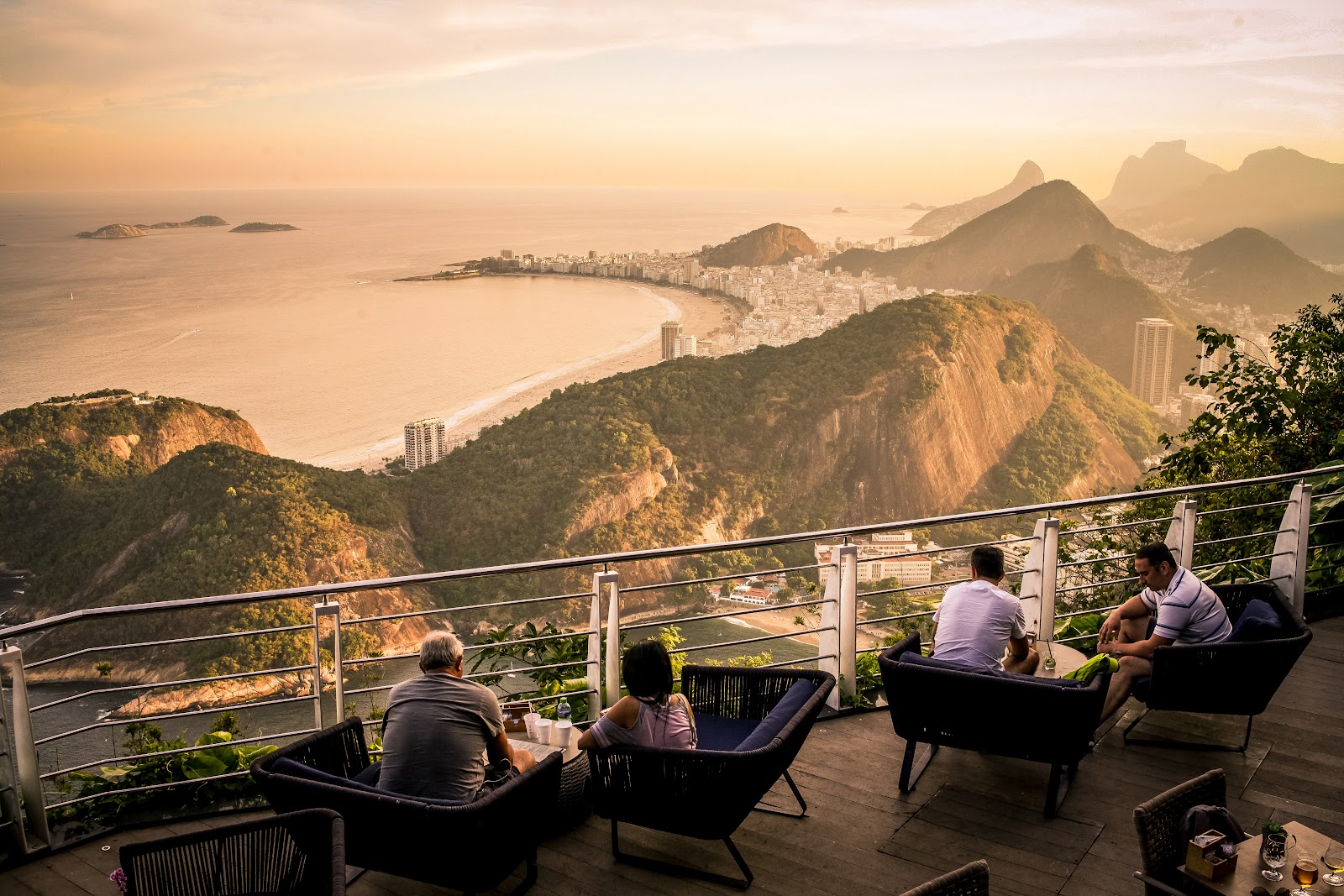 Clássico Beach Club Urca, rooftop in Rio de Janeiro — photo 2
