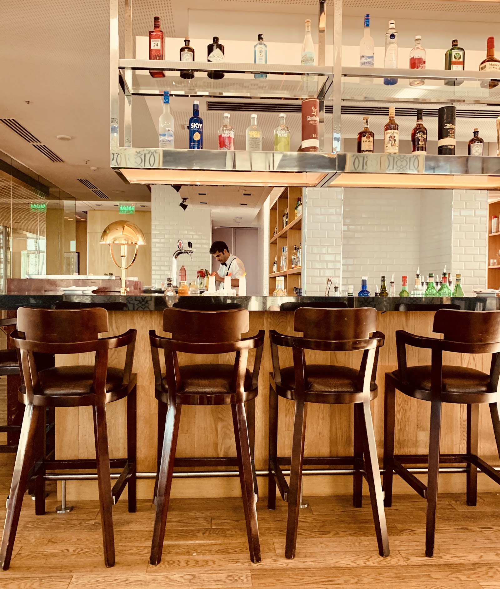 Crystal Bar - Alvear Icon Hotel - Puerto Madero, rooftop bar in Buenos Aires