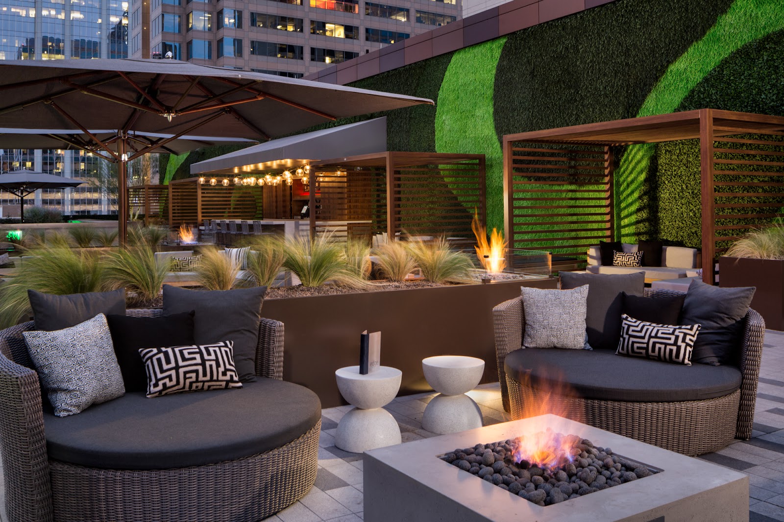 Edge Rooftop, rooftop bar in Austin