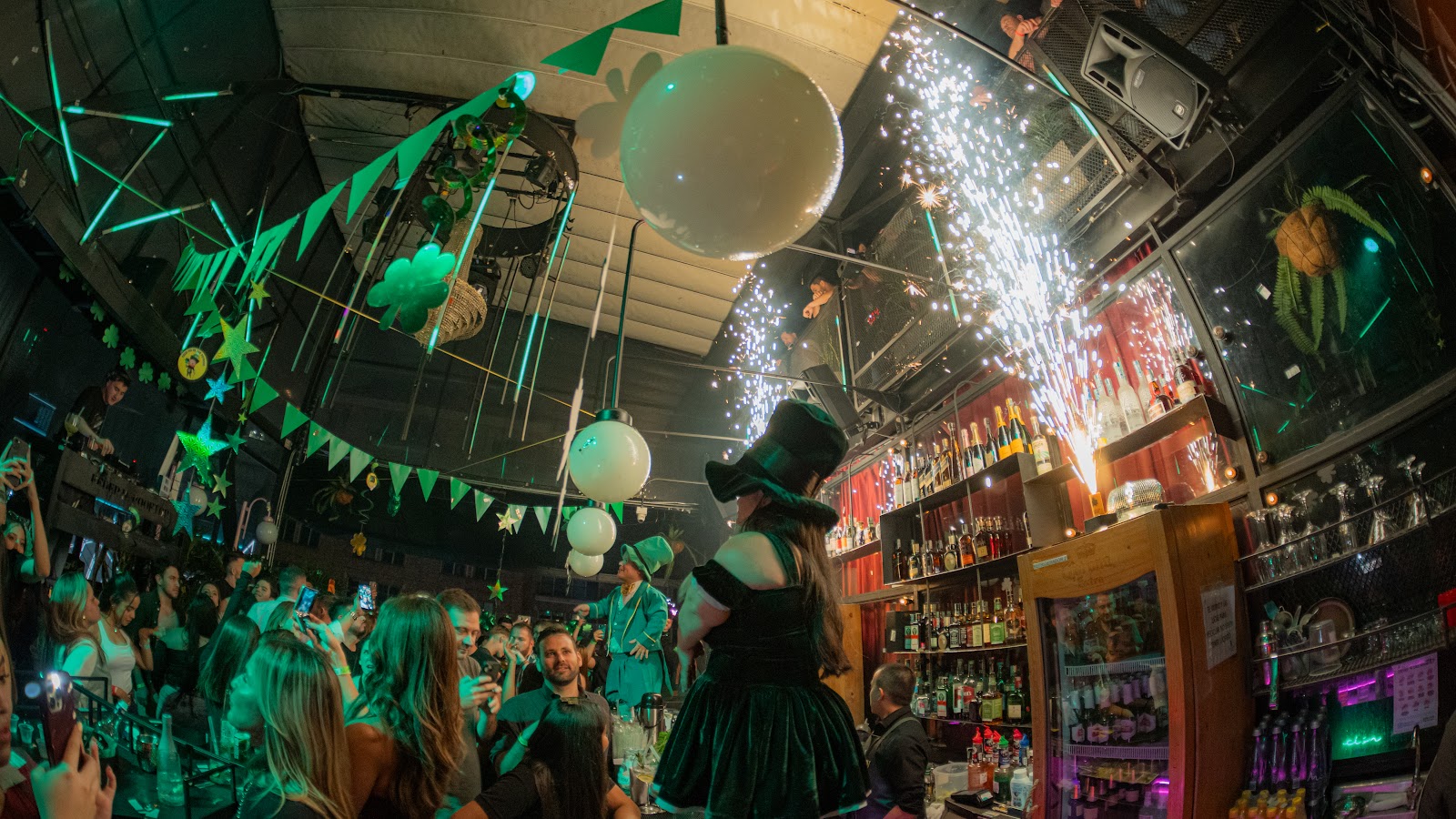 Federal Rooftop | The Best Nightclub in Bogotá, rooftop in Bogota — photo 5