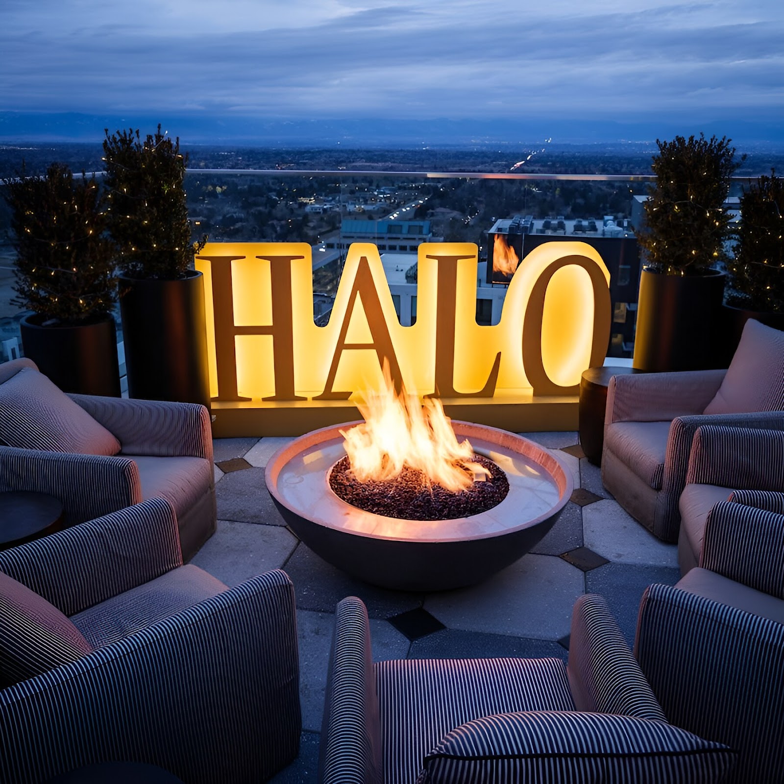 Halo Rooftop Bar, rooftop in Denver — photo 5