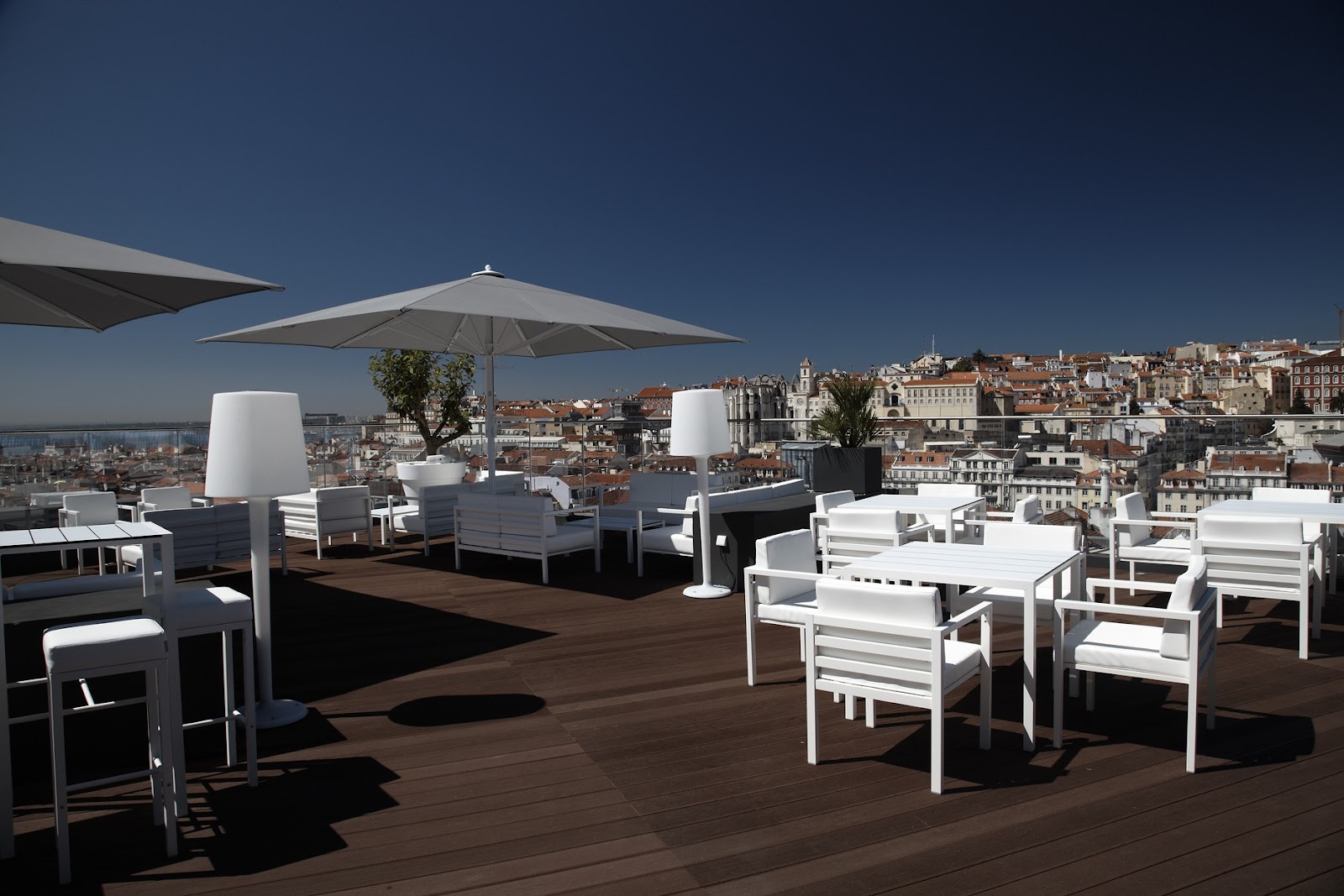 Hotel Mundial Rooftop Bar rooftop bar in Lisbon, Portugal