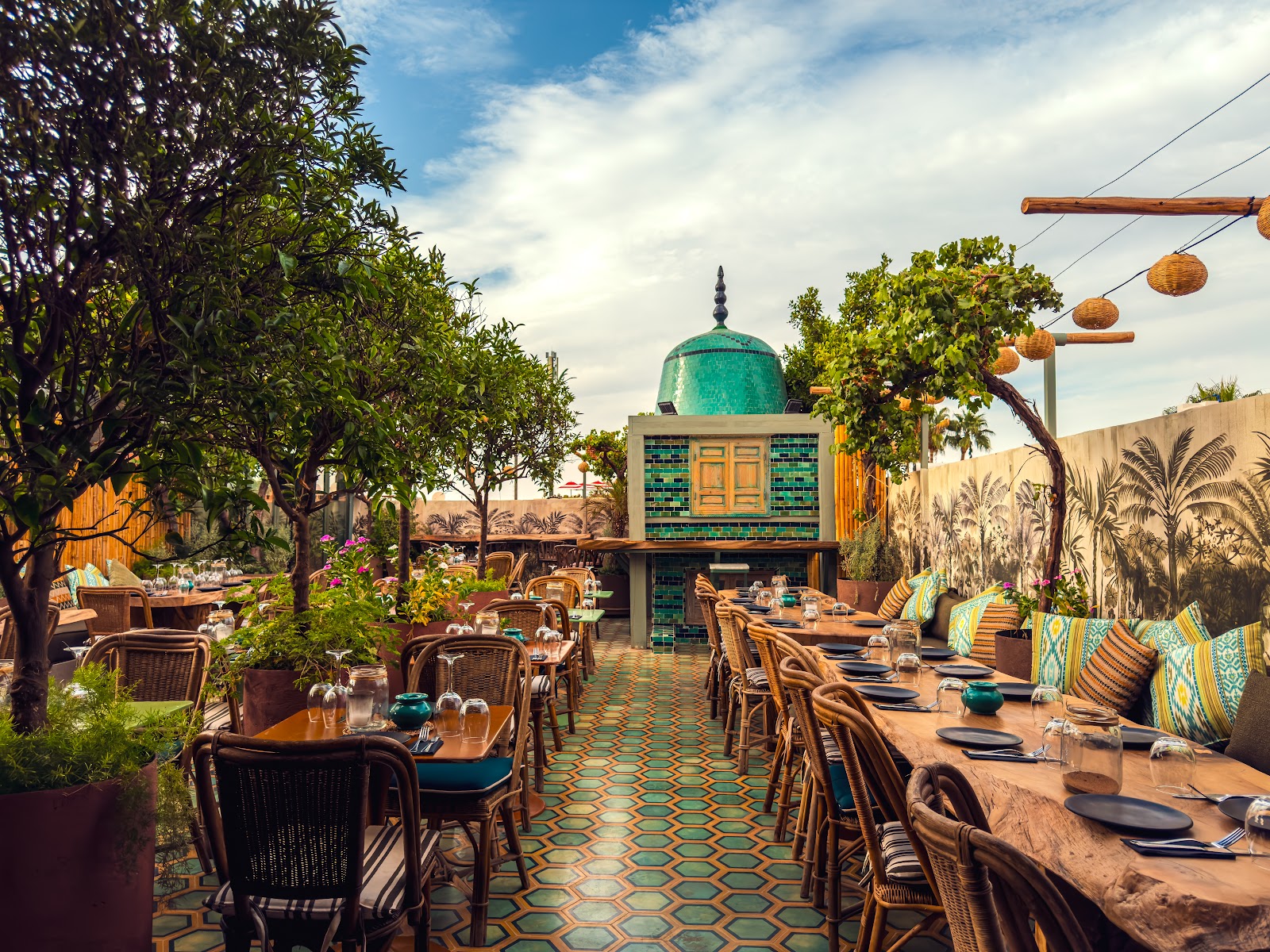 KABANA ROOFTOP FOOD & COCKTAILS, rooftop bar in Marrakech