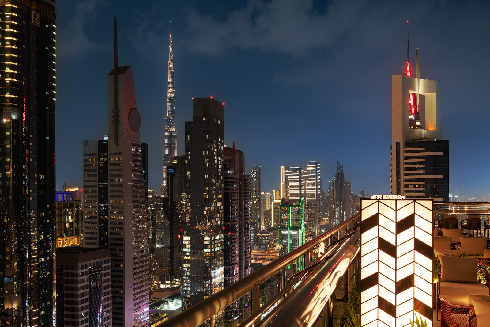 Level 43 Sky Lounge, rooftop in Dubai — photo 2