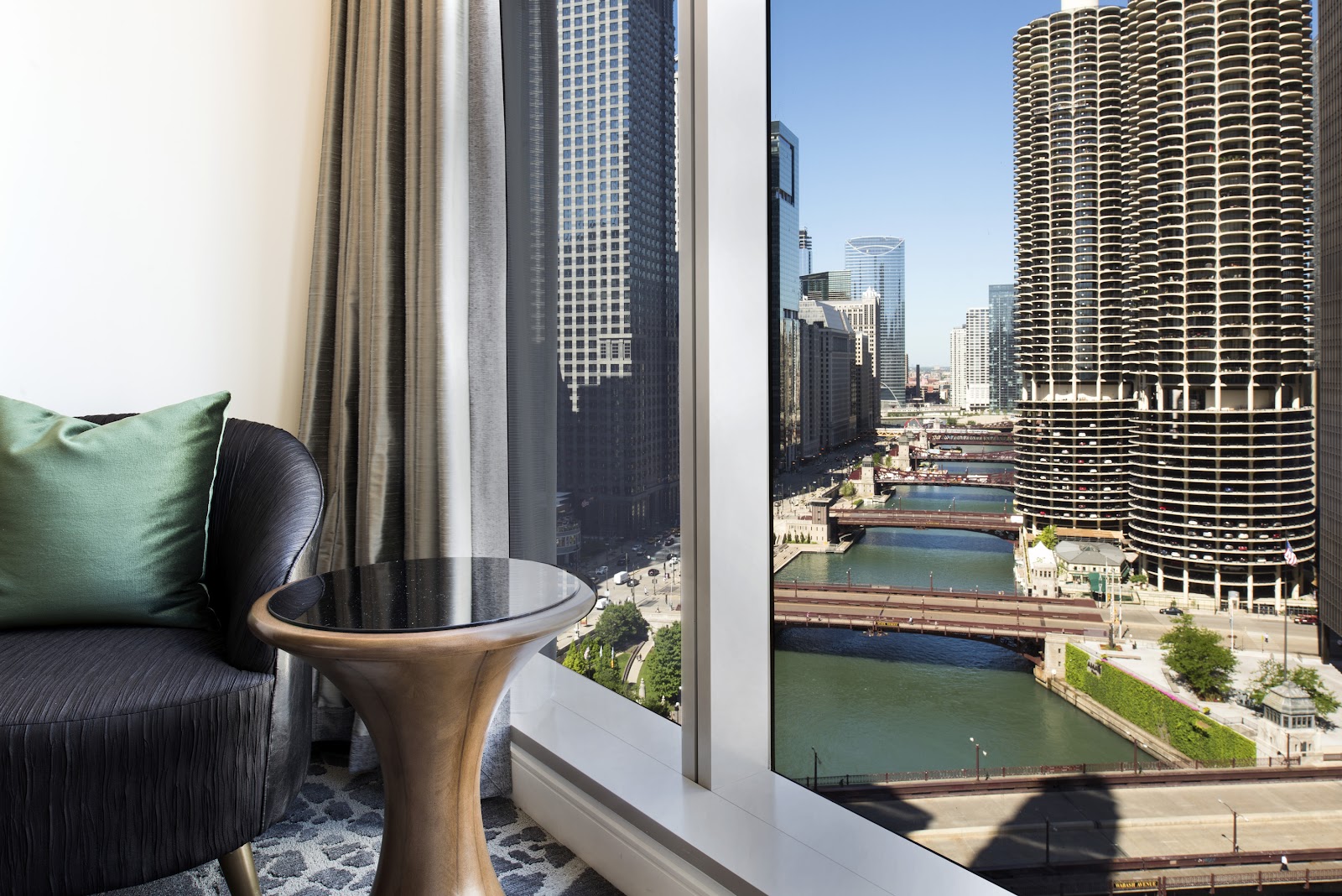 LondonHouse, rooftop in Chicago — photo 6