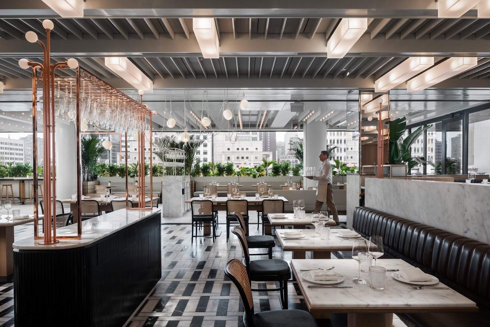 Marcus Restaurant + Terrace, rooftop in Montreal — photo 3
