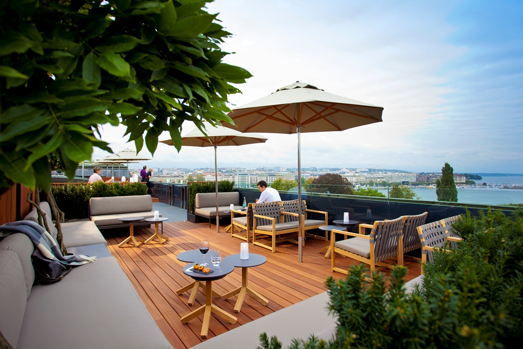 MET Rooftop Lounge - Hôtel Métropole, rooftop in Geneva — photo 5