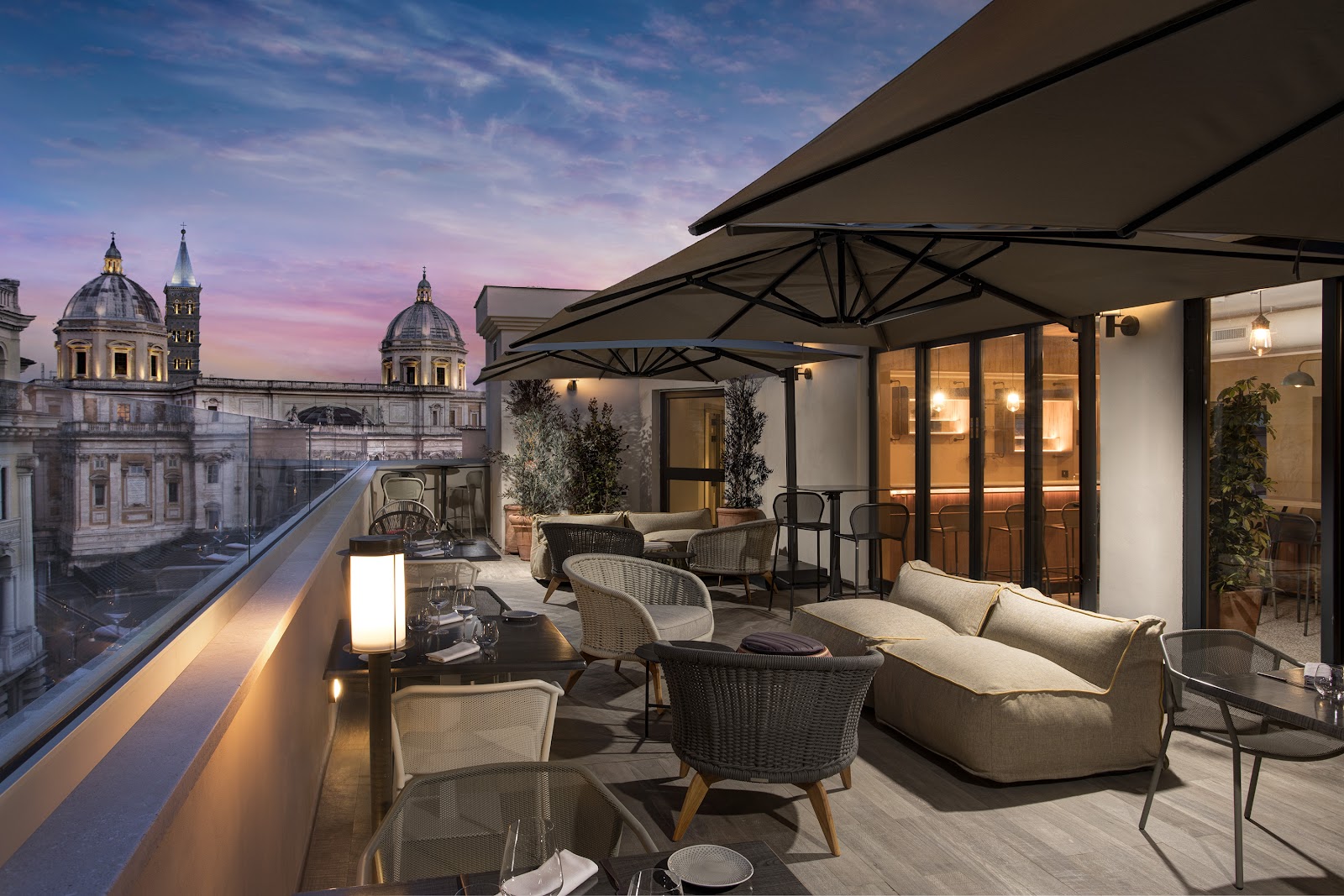 Mùn Rooftop Cocktail Bar, rooftop in Rome — photo 3