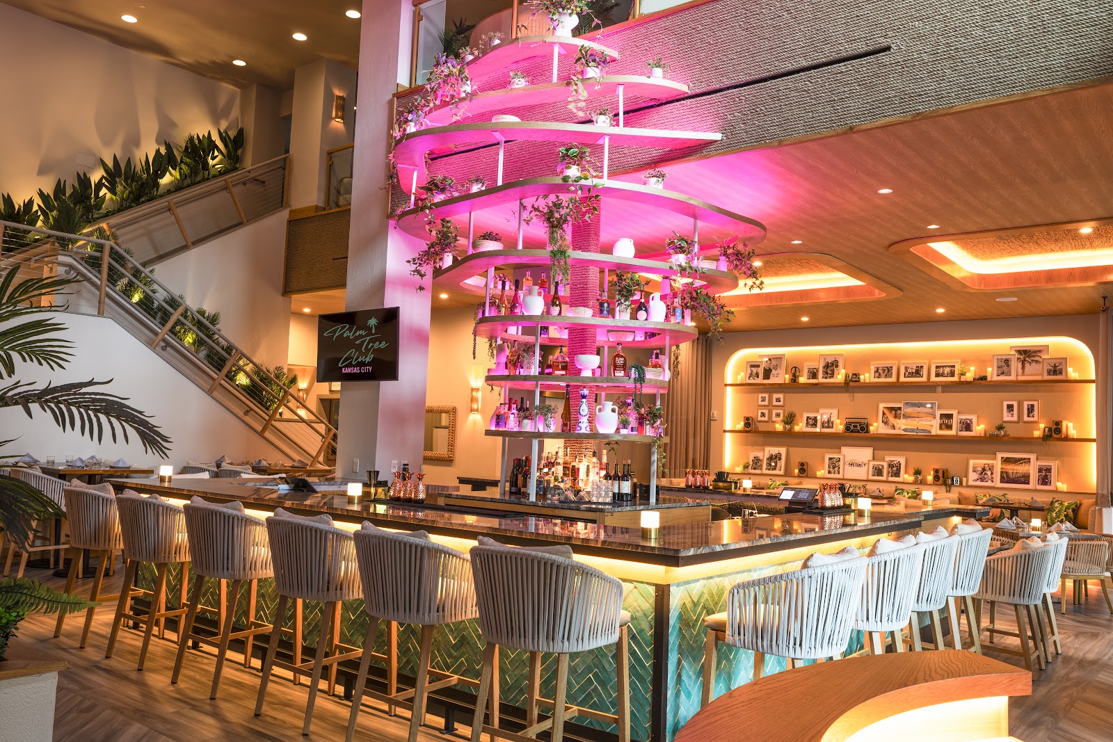 Palm Tree Club KC, rooftop in Kansas City — photo 4