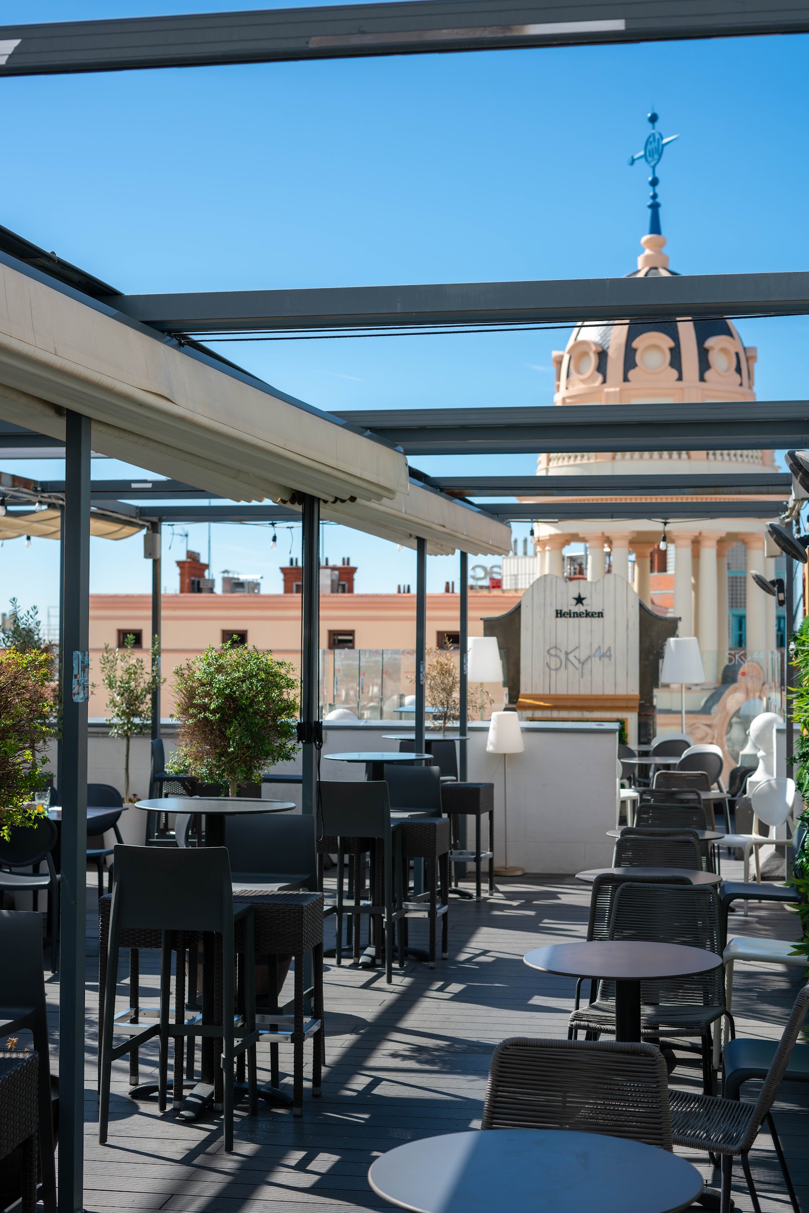 Sky 44 Rooftop Terraza & Bar Madrid rooftop bar