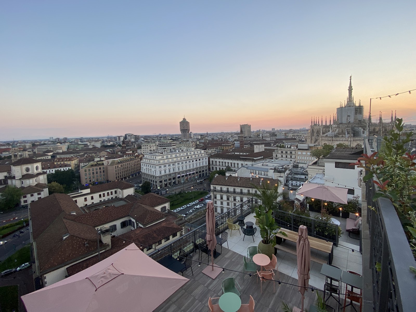 SunEleven Rooftop Bar, rooftop in Milan — photo 3