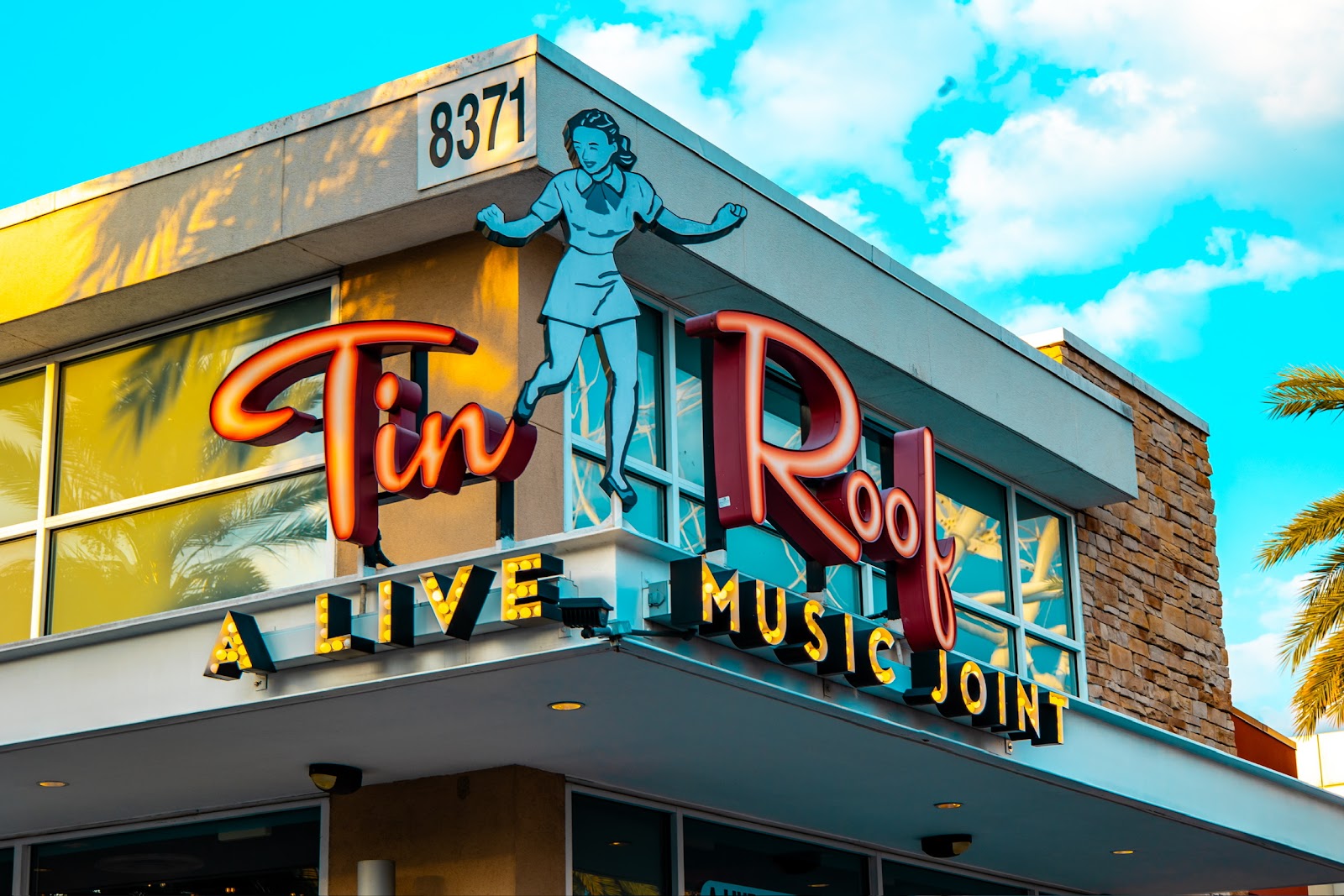 Tin Roof, rooftop in Orlando — photo 4