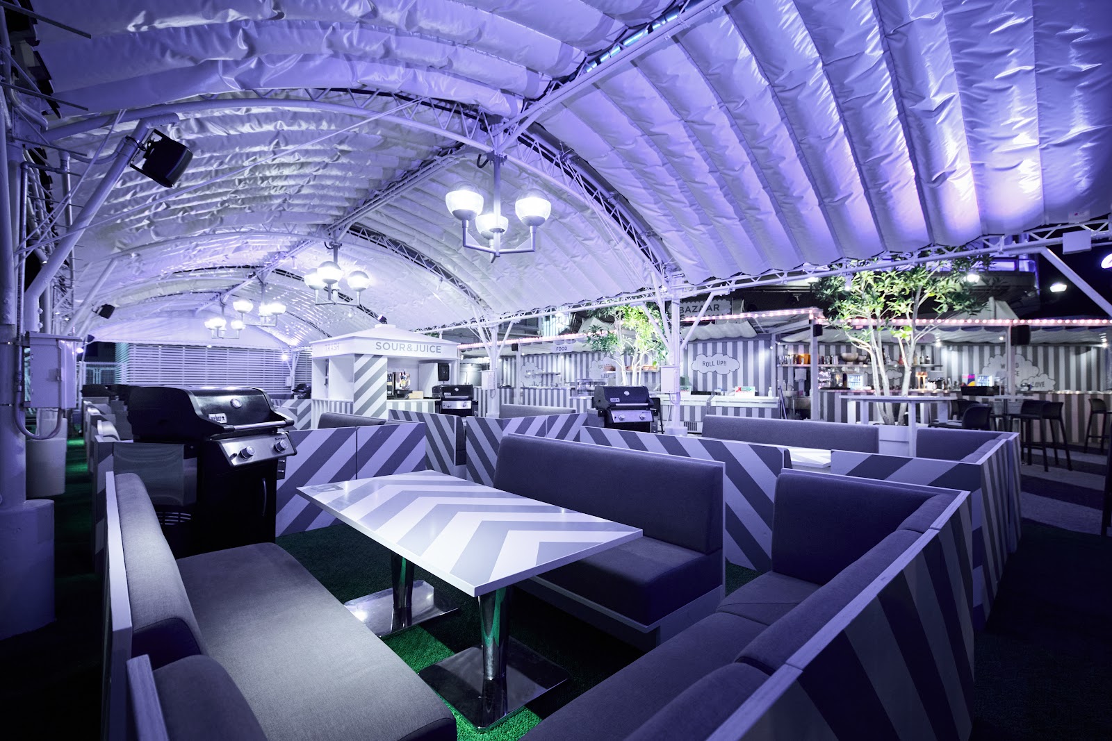 TOWERLAND –ROOFTOP BAR & BBQ– rooftop bar