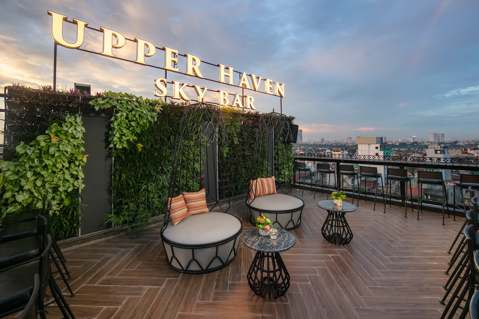 Upper Haven Sky Bar, rooftop bar in Hanoi