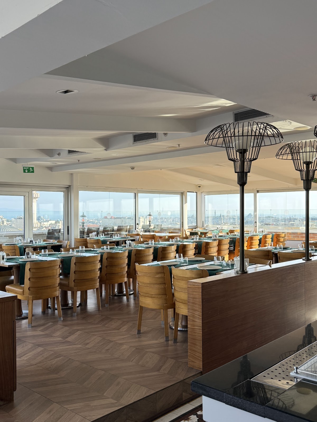 Gönen Rooftop Ocakbaşı Terrace Restaurant & Roof Bar — photo 2