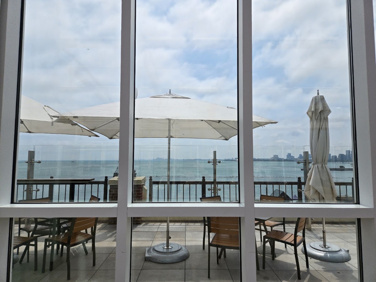 Offshore Rooftop — photo 2