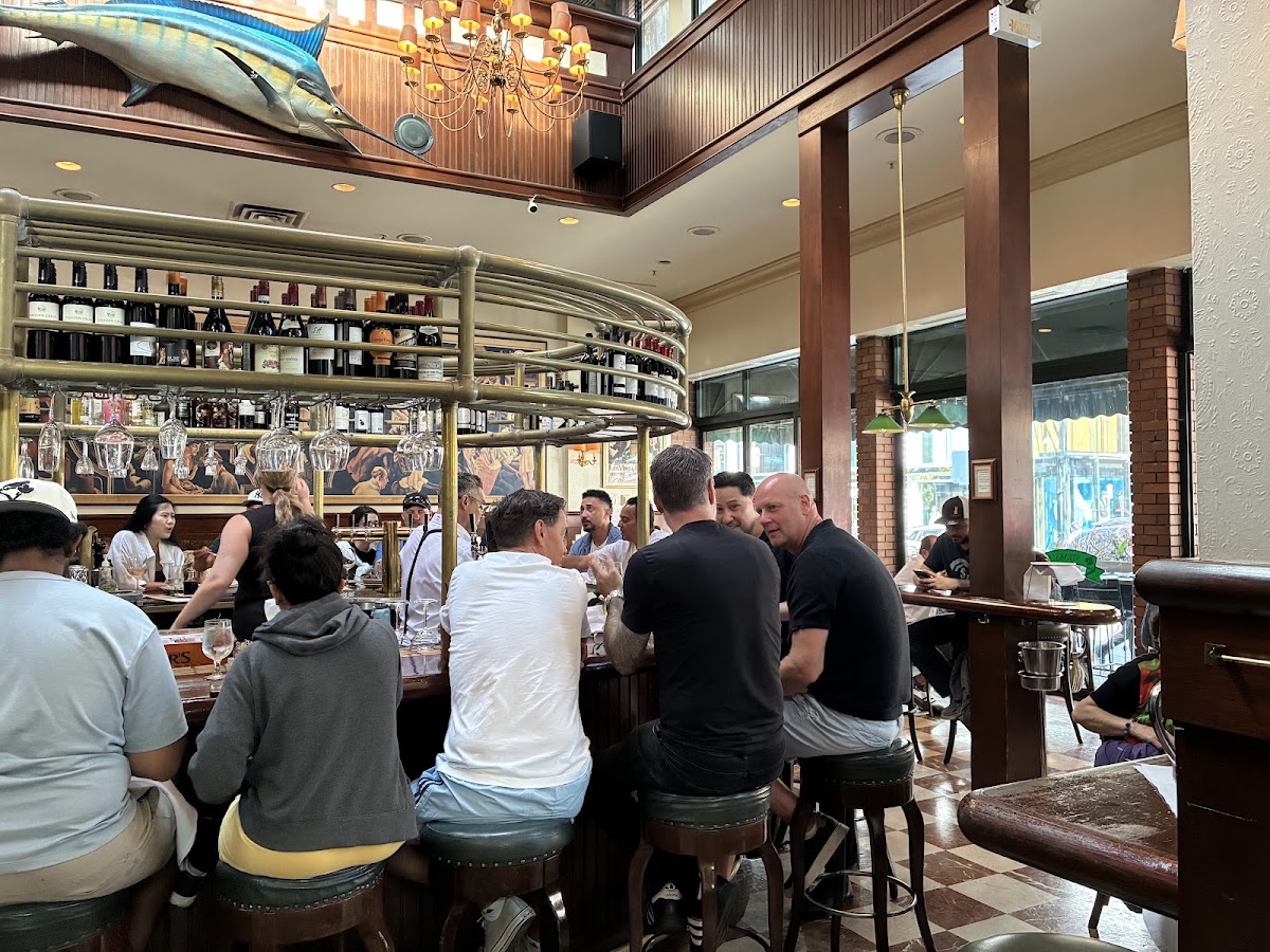 Joe Fortes Seafood & Chop House — photo 2