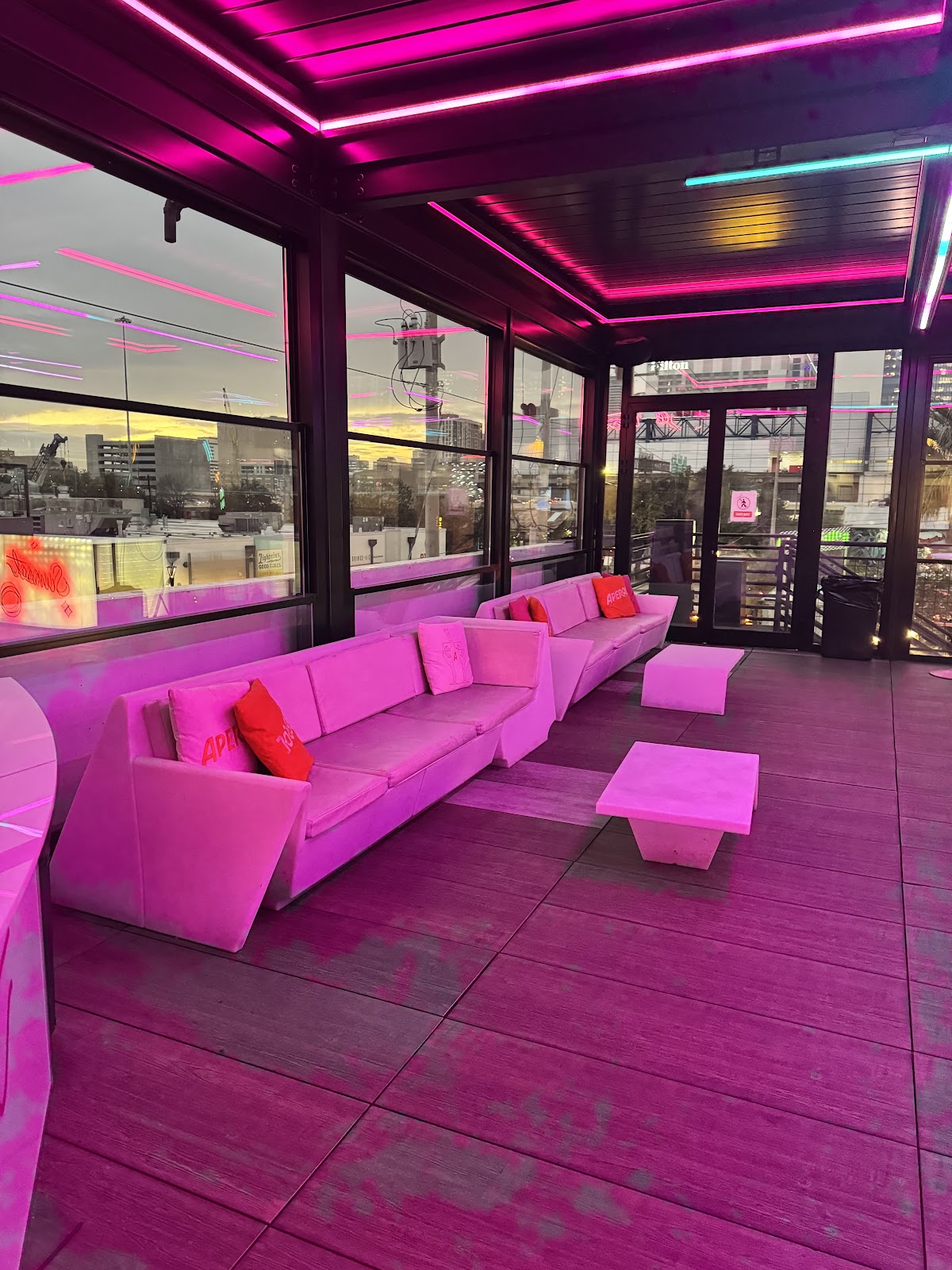 Sunset Rooftop Lounge — photo 2