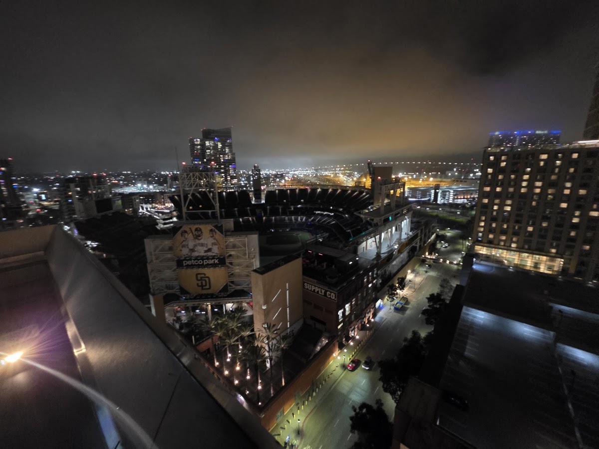 Altitude Sky Lounge — photo 2