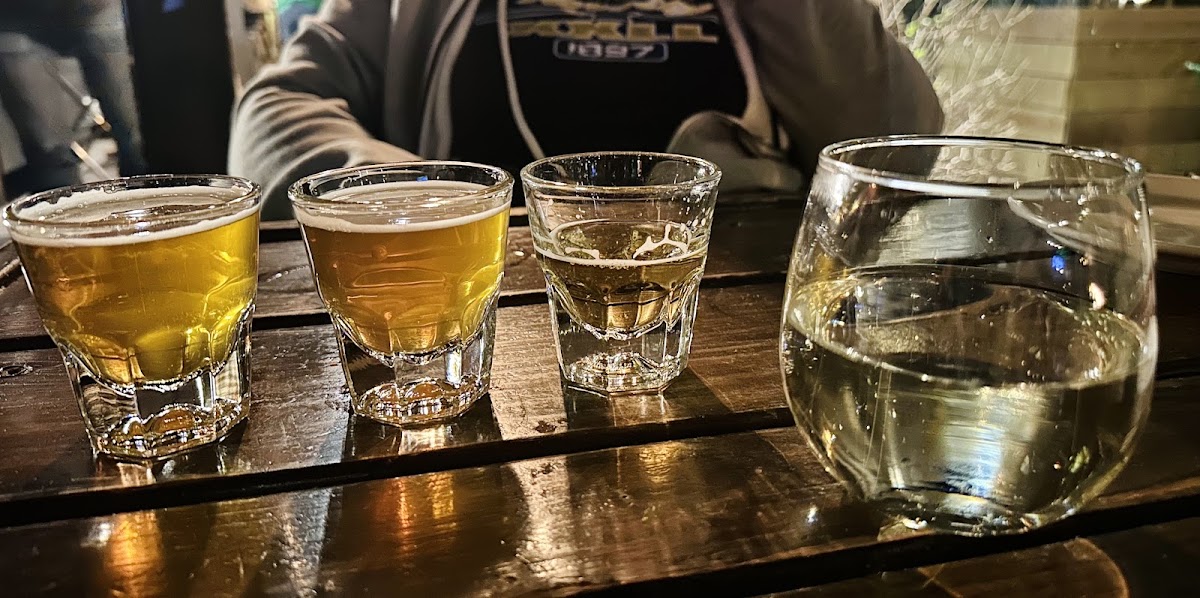 Raleigh Beer Garden — photo 2