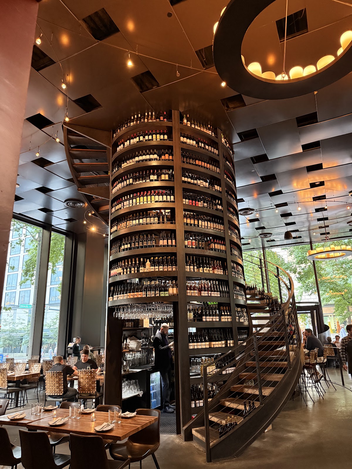 Purple Café and Wine Bar — photo 2