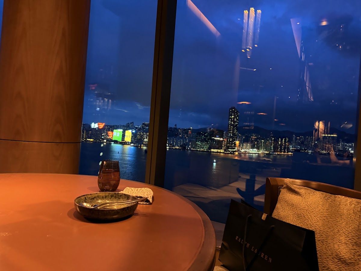 Cruise Restaurant & Bar — photo 2
