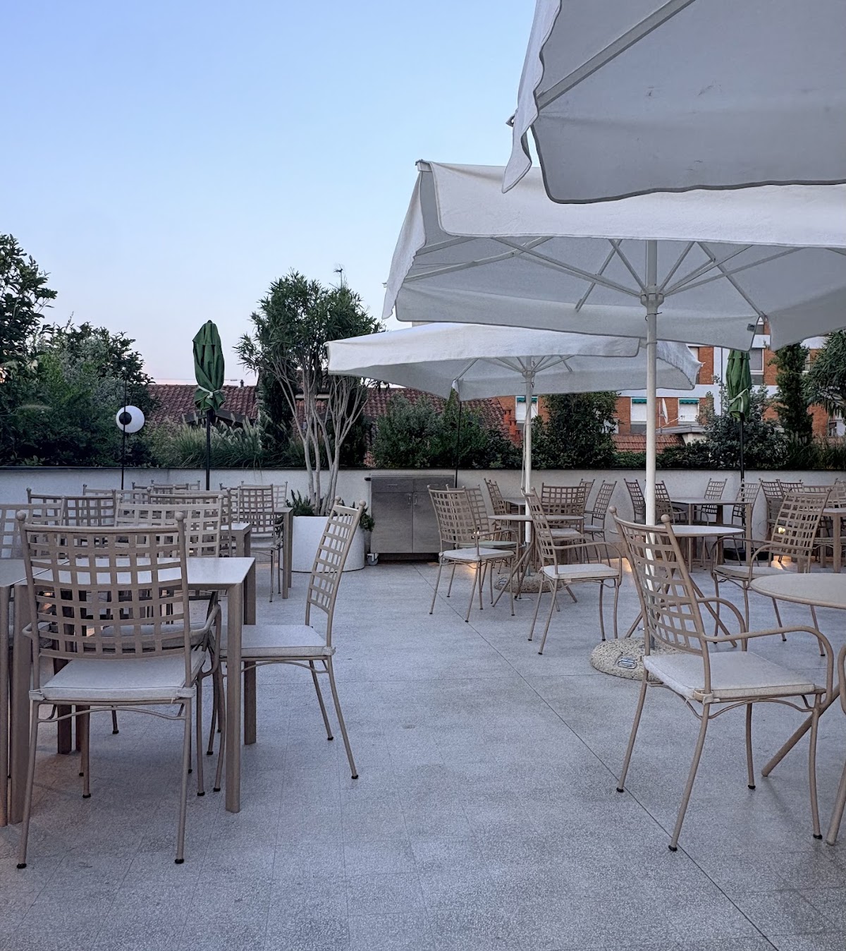 FIVE rooftop restaurant — photo 2