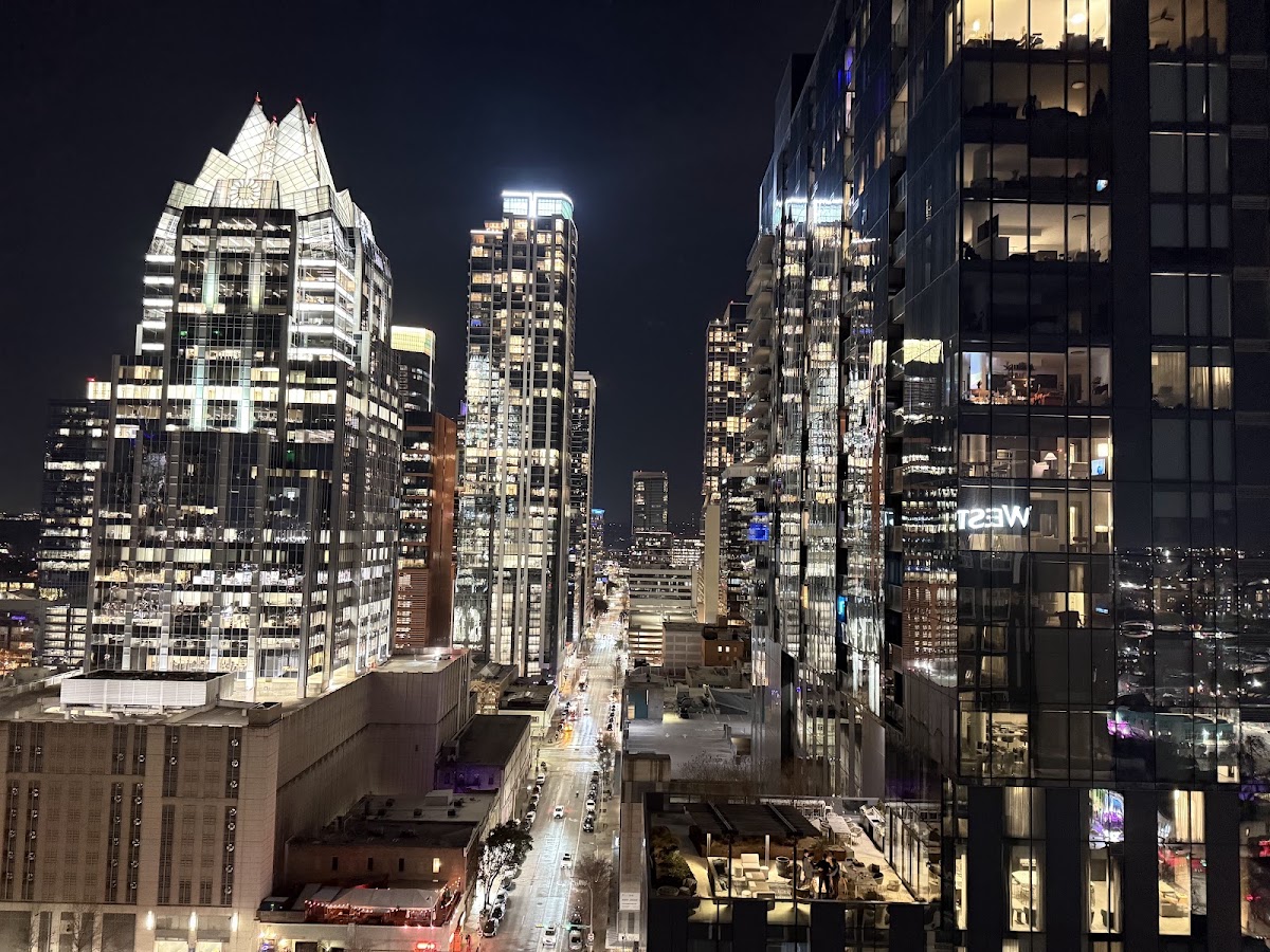 Azul Rooftop Bar and Lounge — photo 2
