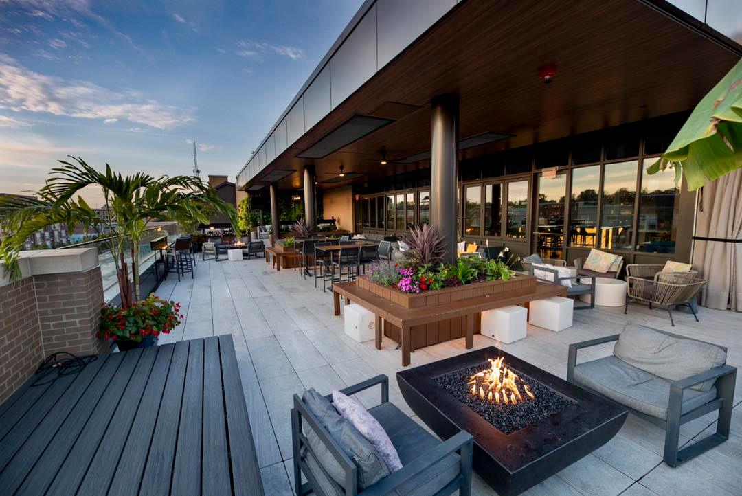 3UP Rooftop Lounge — photo 3