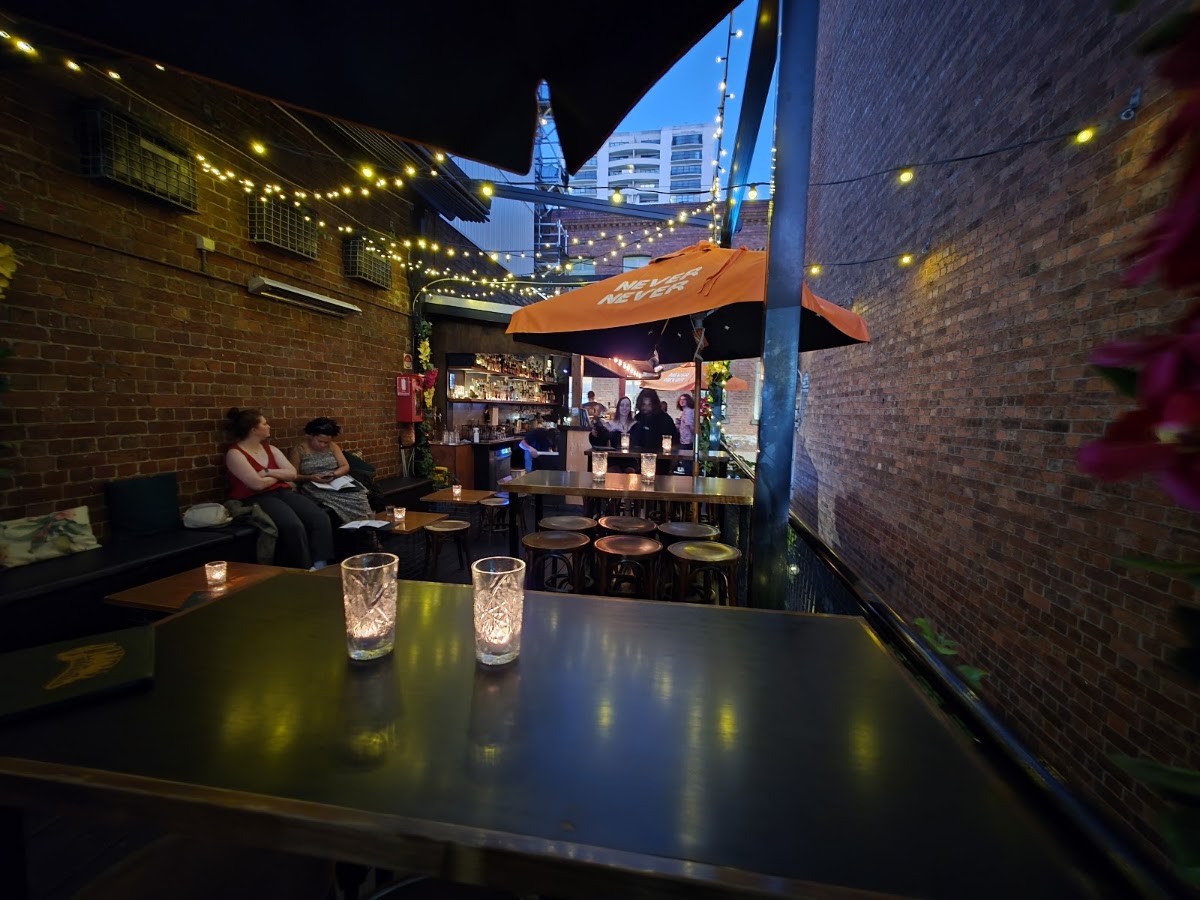 Union Electric Bar & Rooftop — photo 3