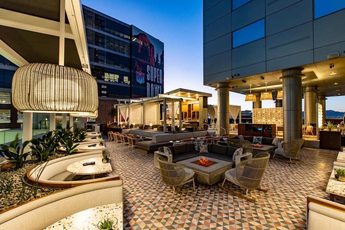 Eden Rooftop Bar — photo 3