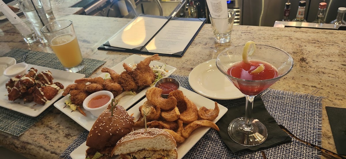 Scott's Seafood on the River — photo 3