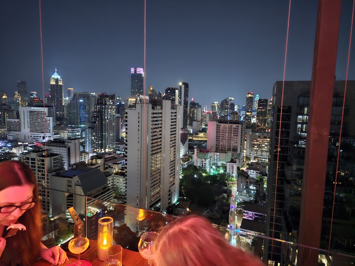 Above Eleven Rooftop Bar & Restaurant — photo 3