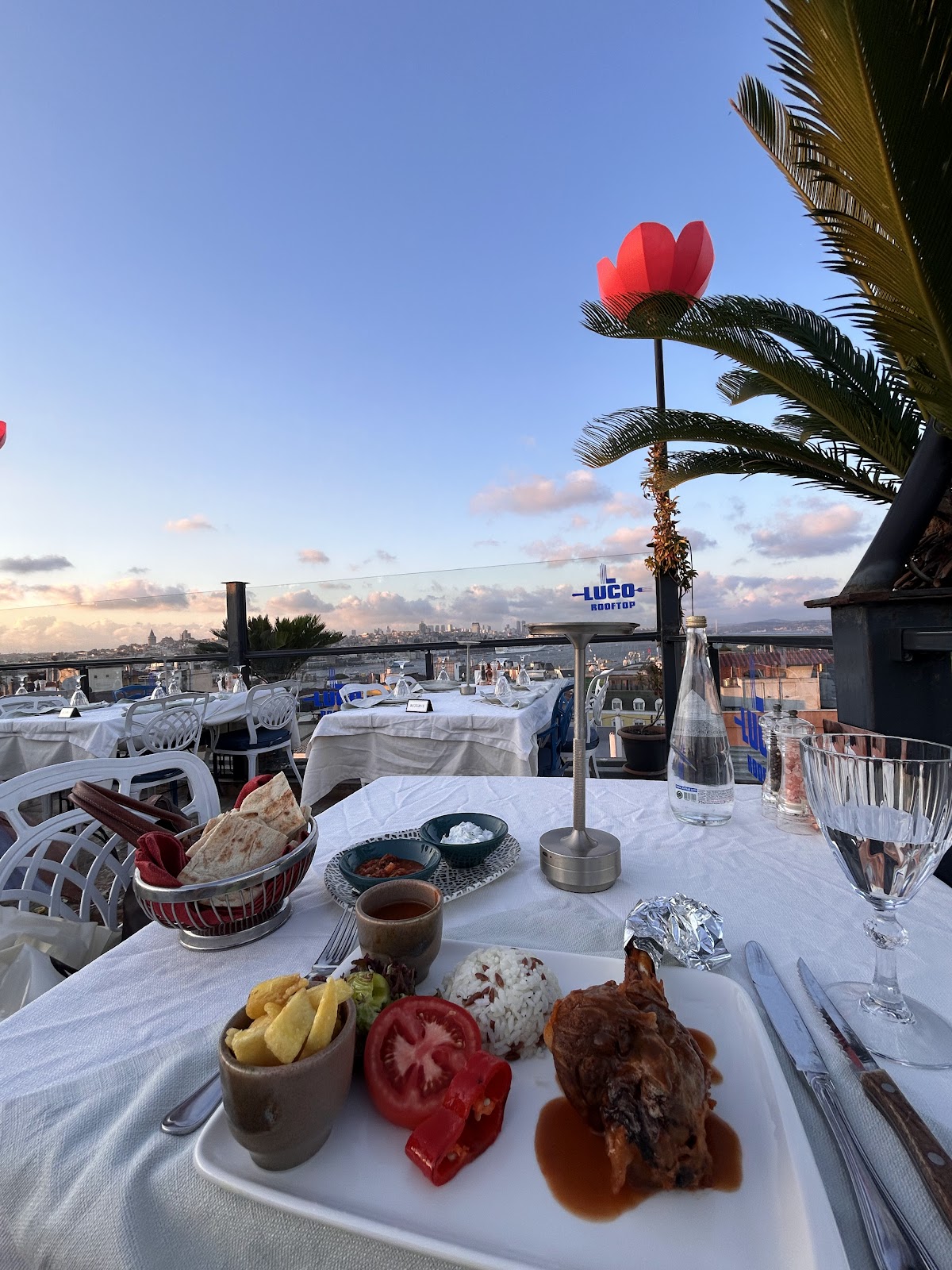 Luco Restaurant Rooftop Sirkeci — photo 3