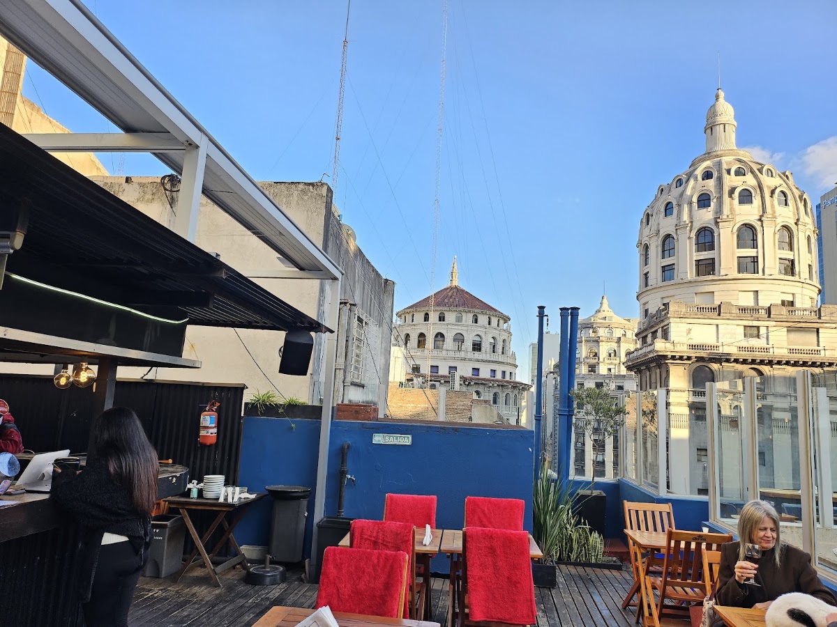 Florida 165 Rooftop Bar — photo 3