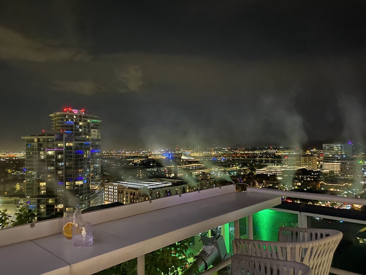 Skysill Rooftop Lounge — photo 3