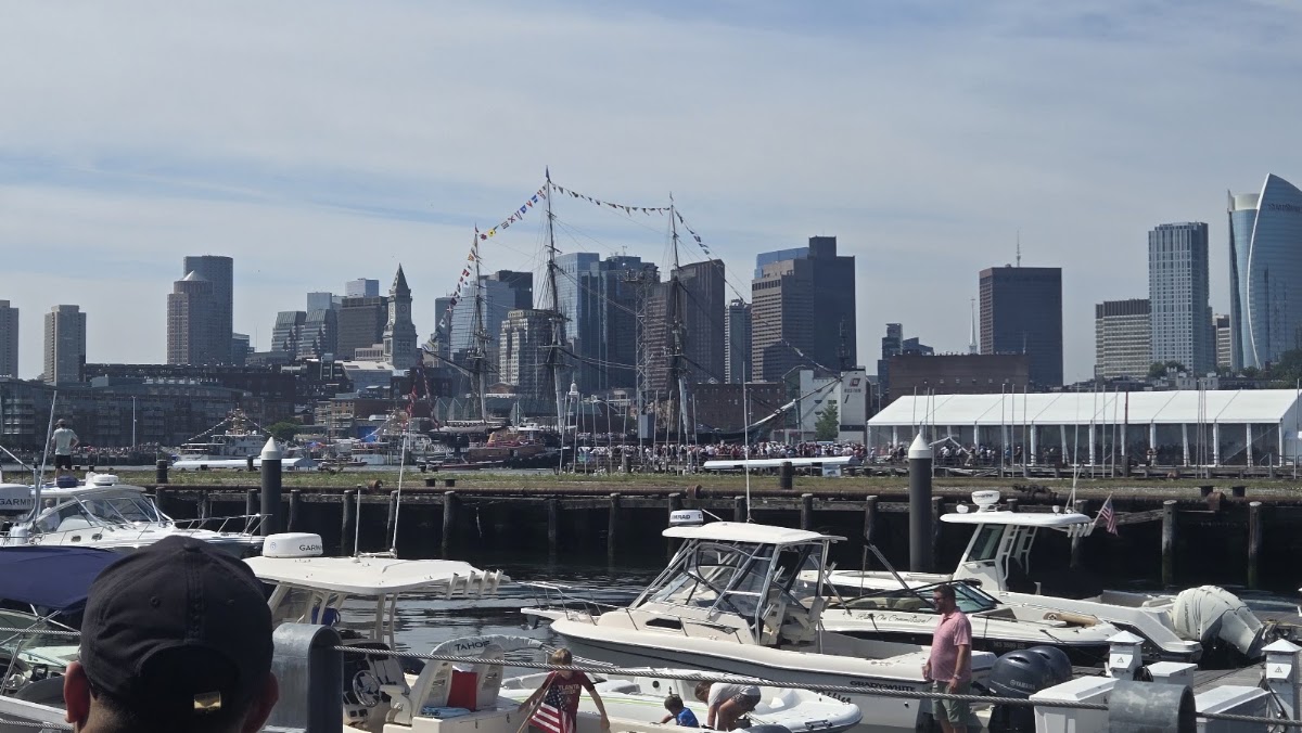 Pier 6 — photo 3