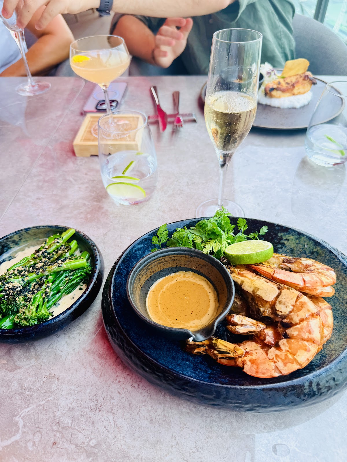 CÉ LA VI Singapore — photo 3