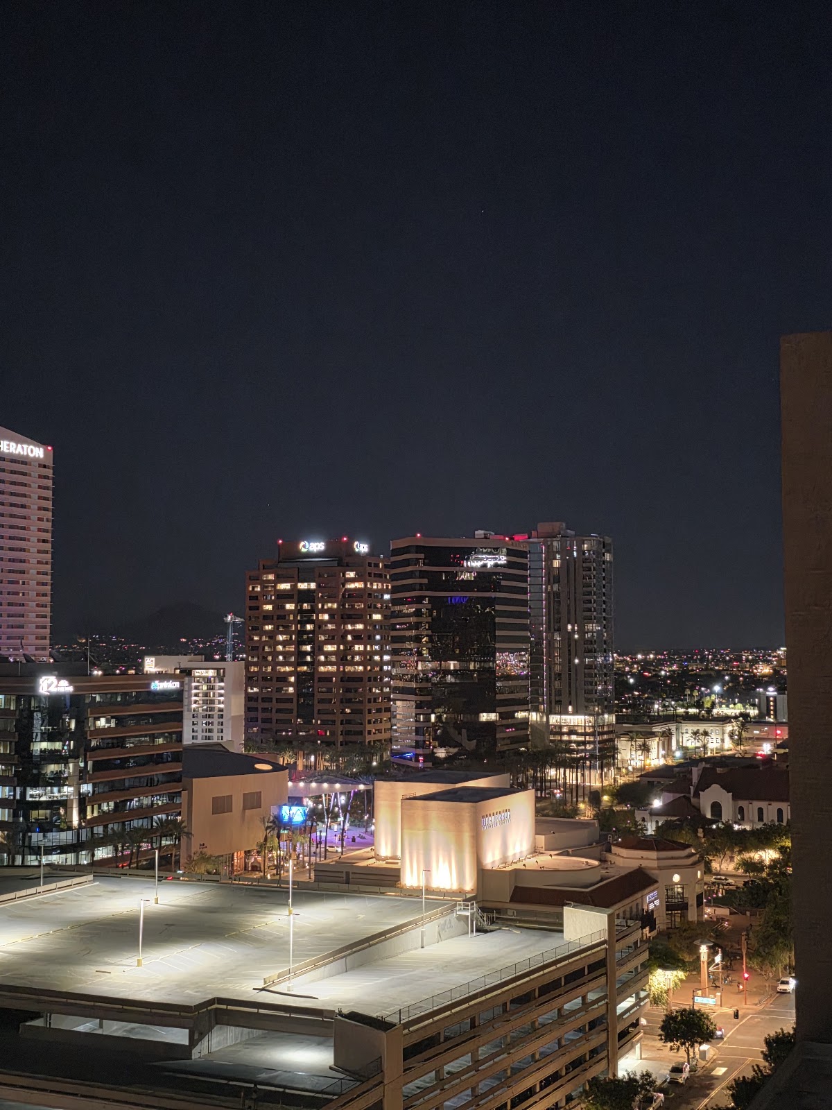 Floor 13 Rooftop Bar — photo 3