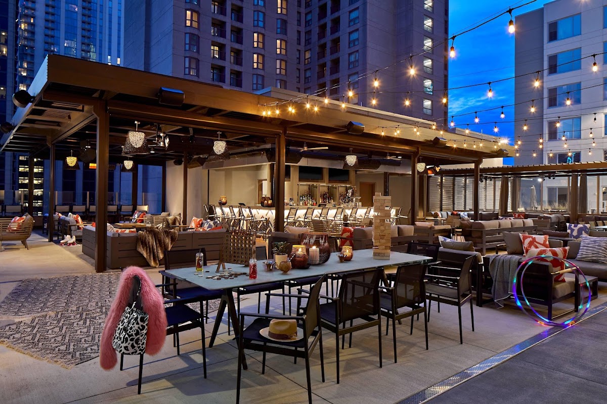High Note Rooftop Bar — photo 3