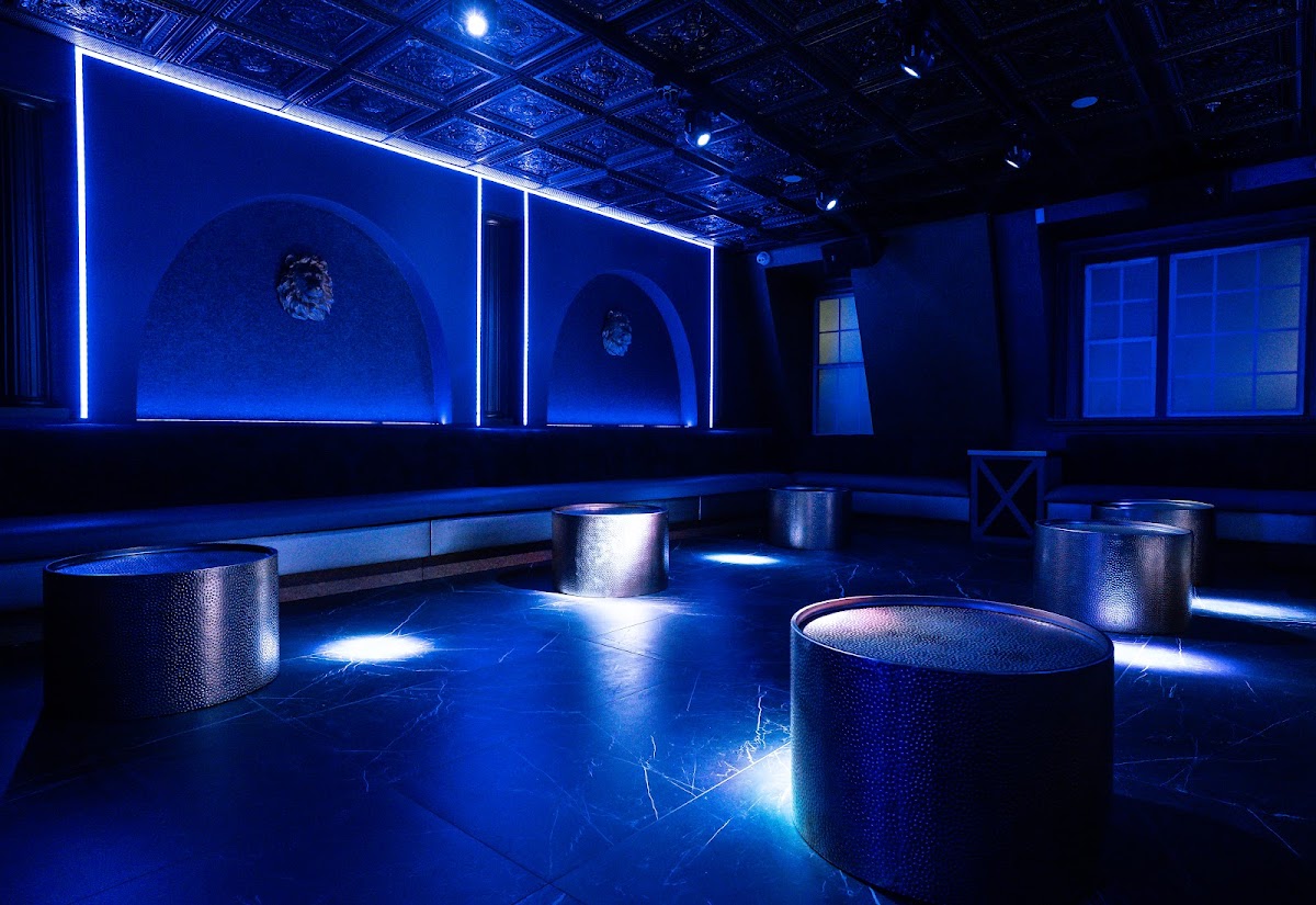 ONYX Rooftop Lounge — photo 3