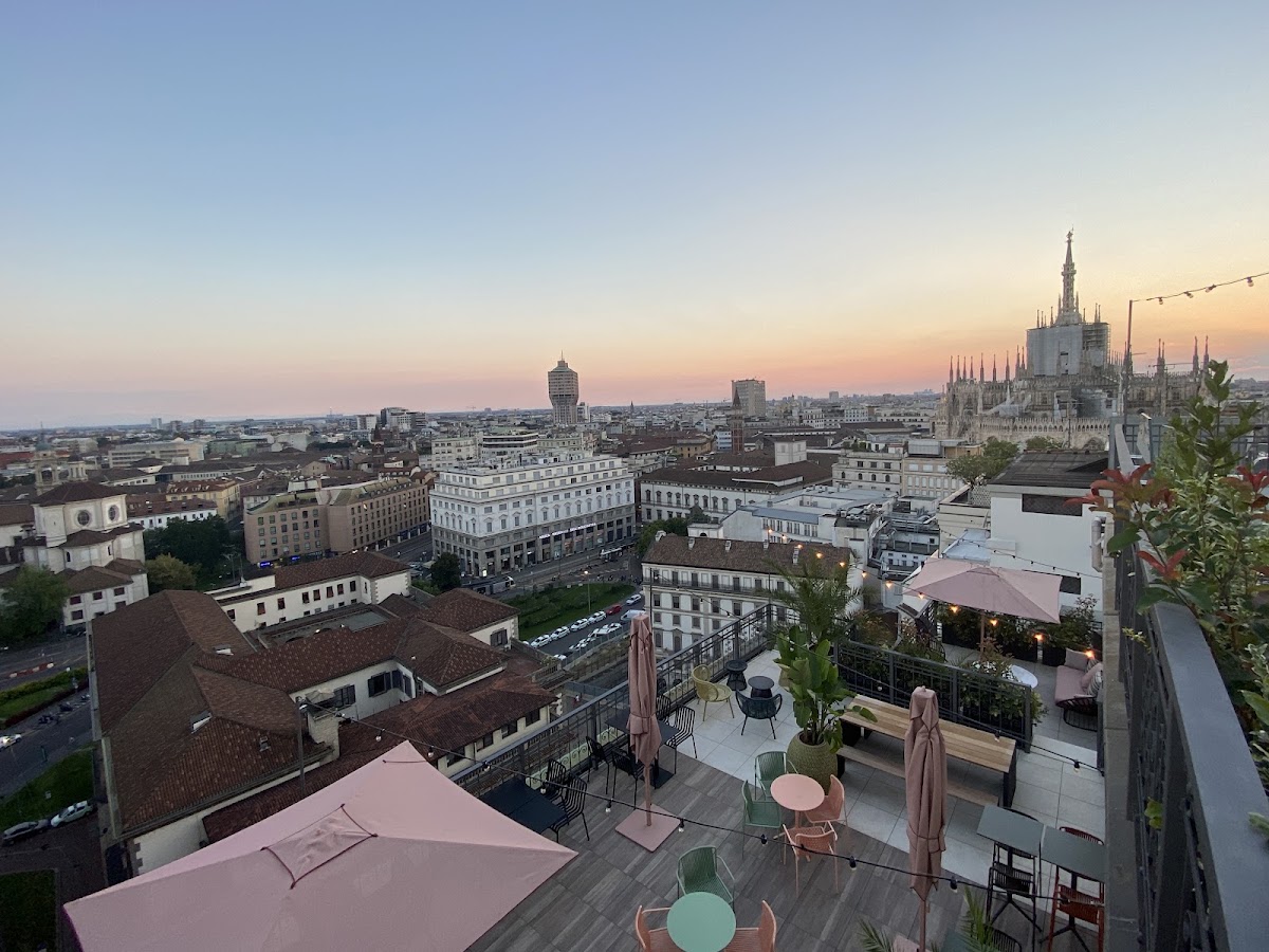 SunEleven Rooftop Bar — photo 3