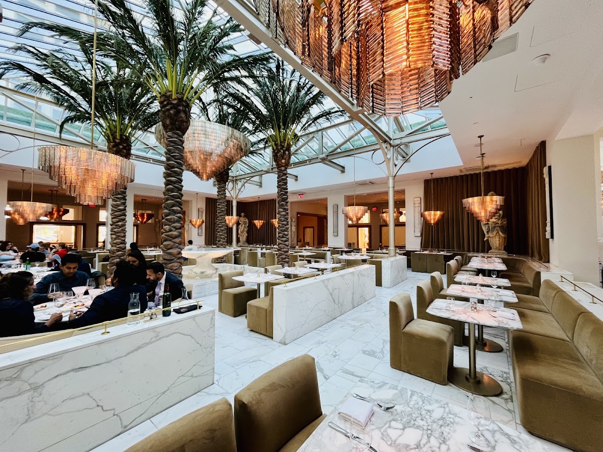 The Palm Court at RH San Francisco — photo 3