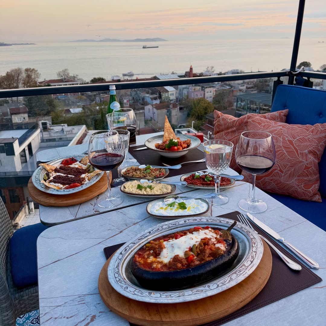 Queb Rooftop Restaurant — photo 3