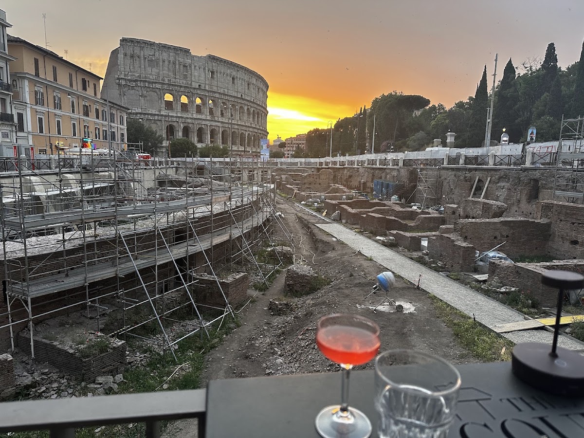 The Court at Palazzo Manfredi — photo 3