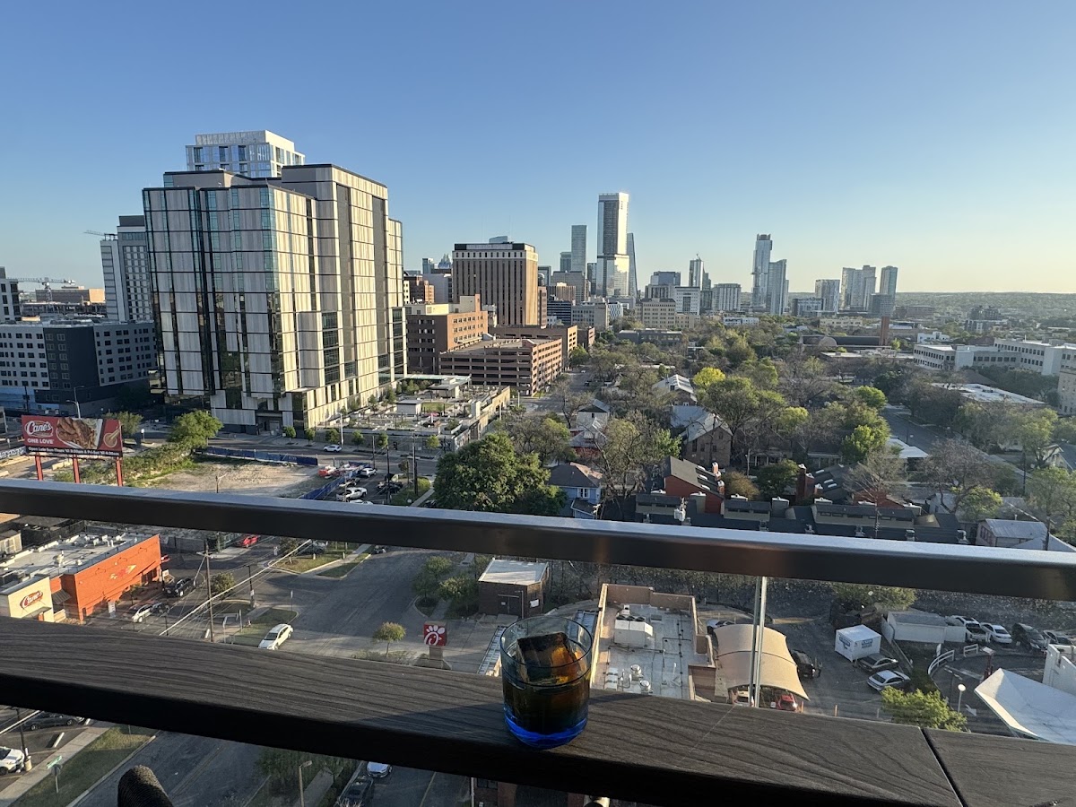 Otopia Rooftop Lounge — photo 3