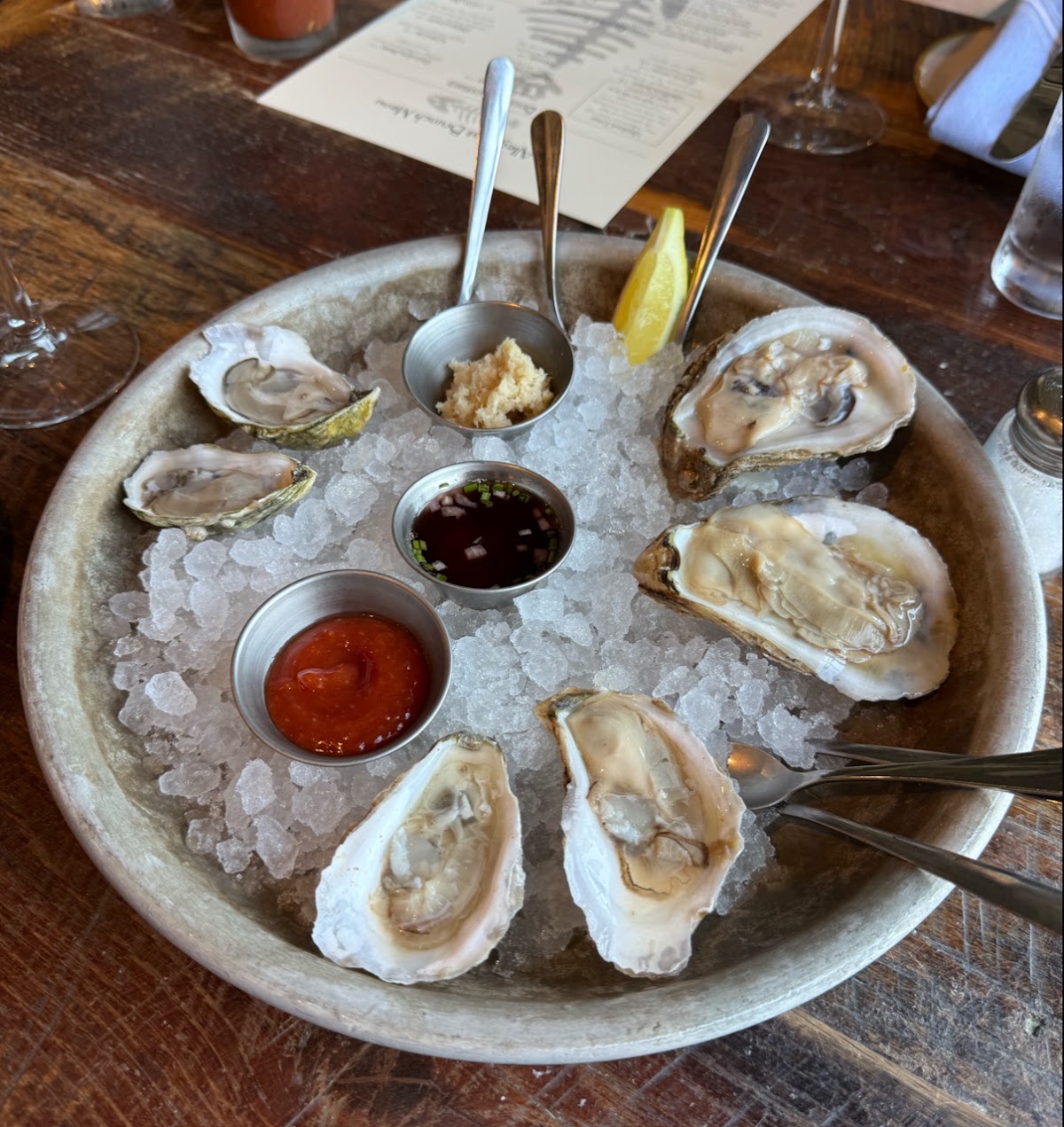 Alley Cat Oyster Bar — photo 4