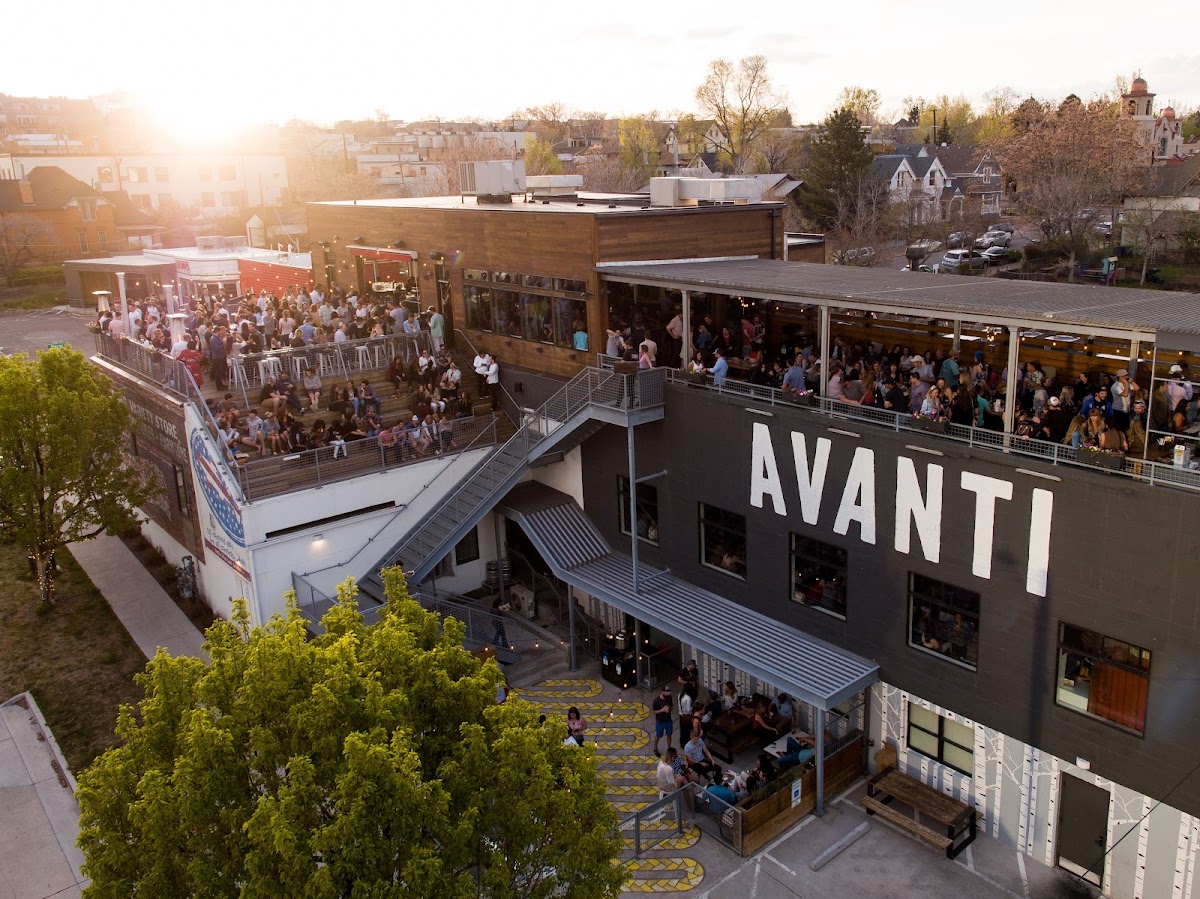 Avanti Food & Beverage — photo 4